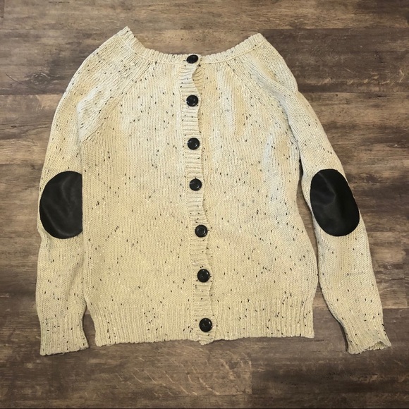 Market and Spruce tan knit button up elbow patch - Picture 2 of 5